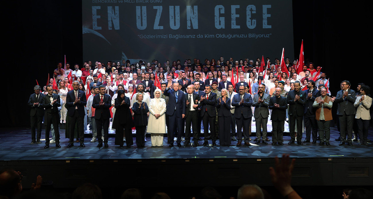 CUMHURBAŞKANI ERDOĞAN, "EN UZUN GECE" DESTANININ İLK TEMSİLİNE KATILDI