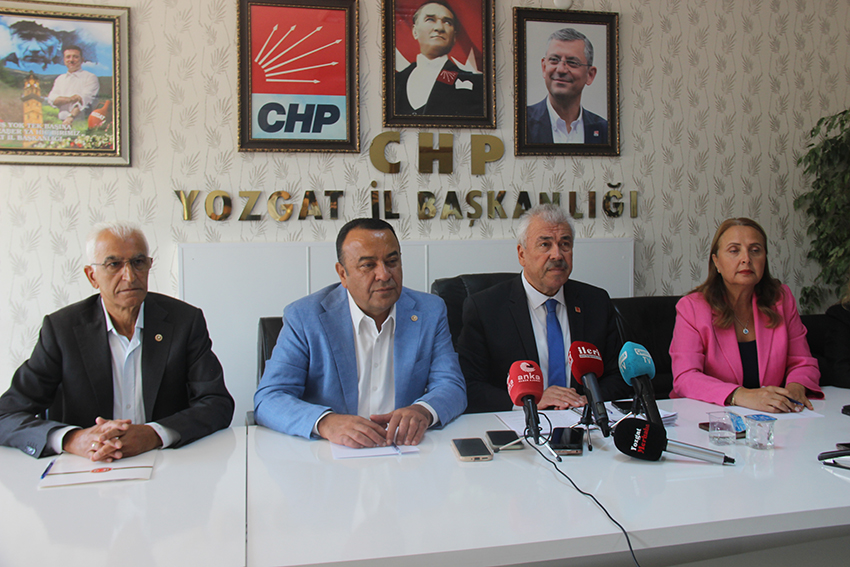 CHP’NİN 3 MİLLETVEKİLİ VATANDAŞLARLA BULUŞMAK İÇİN YOZGATA GELDİ