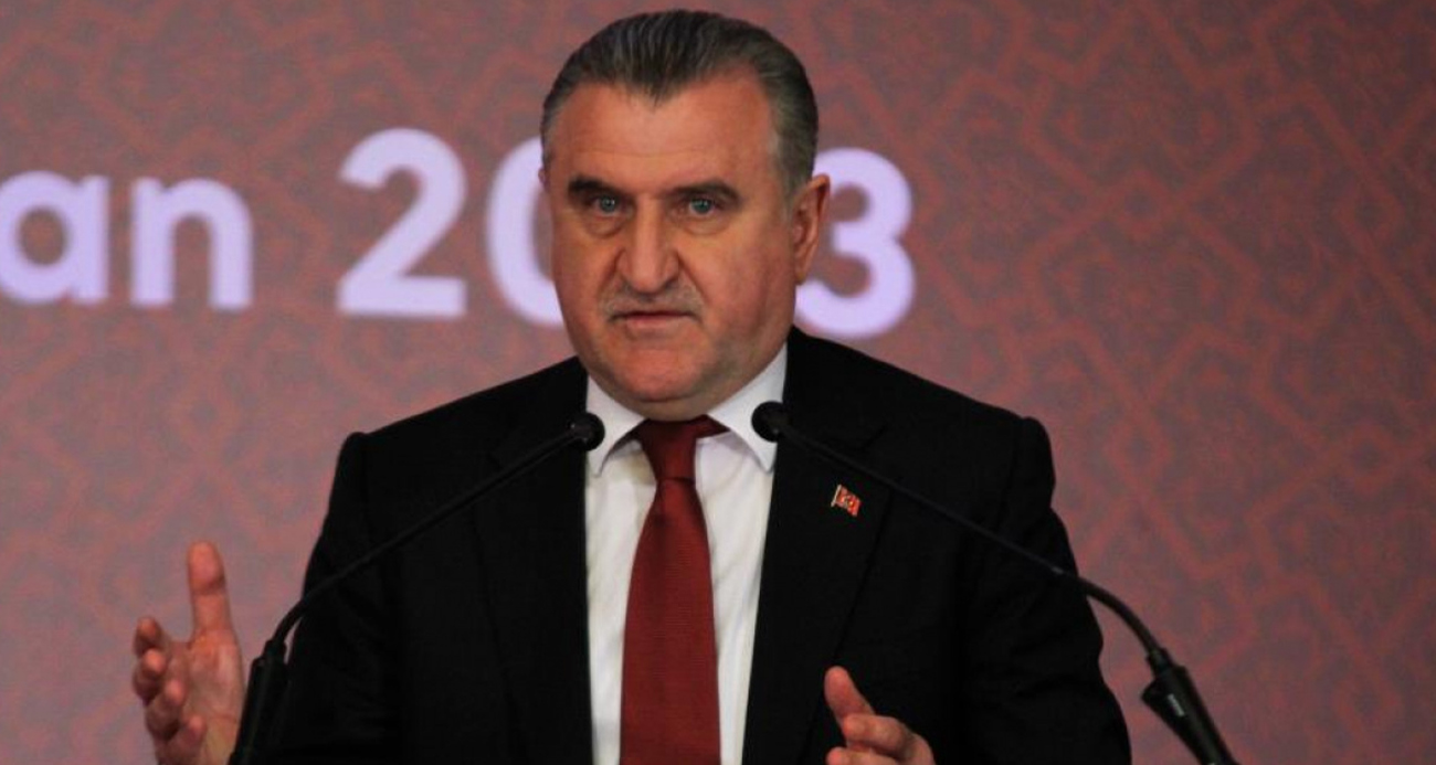 BAKAN BAK’TAN MİLLİ BOKSÖRLER İÇİN TEBRİK MESAJI