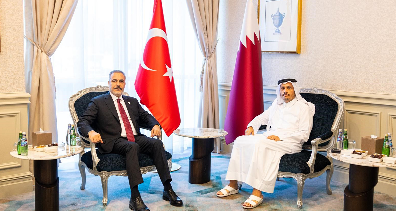 DIŞİŞLERİ BAKANI FİDAN, KATAR BAŞBAKANI VE DIŞİŞLERİ BAKANI AL-THANİ İLE GÖRÜŞTÜ