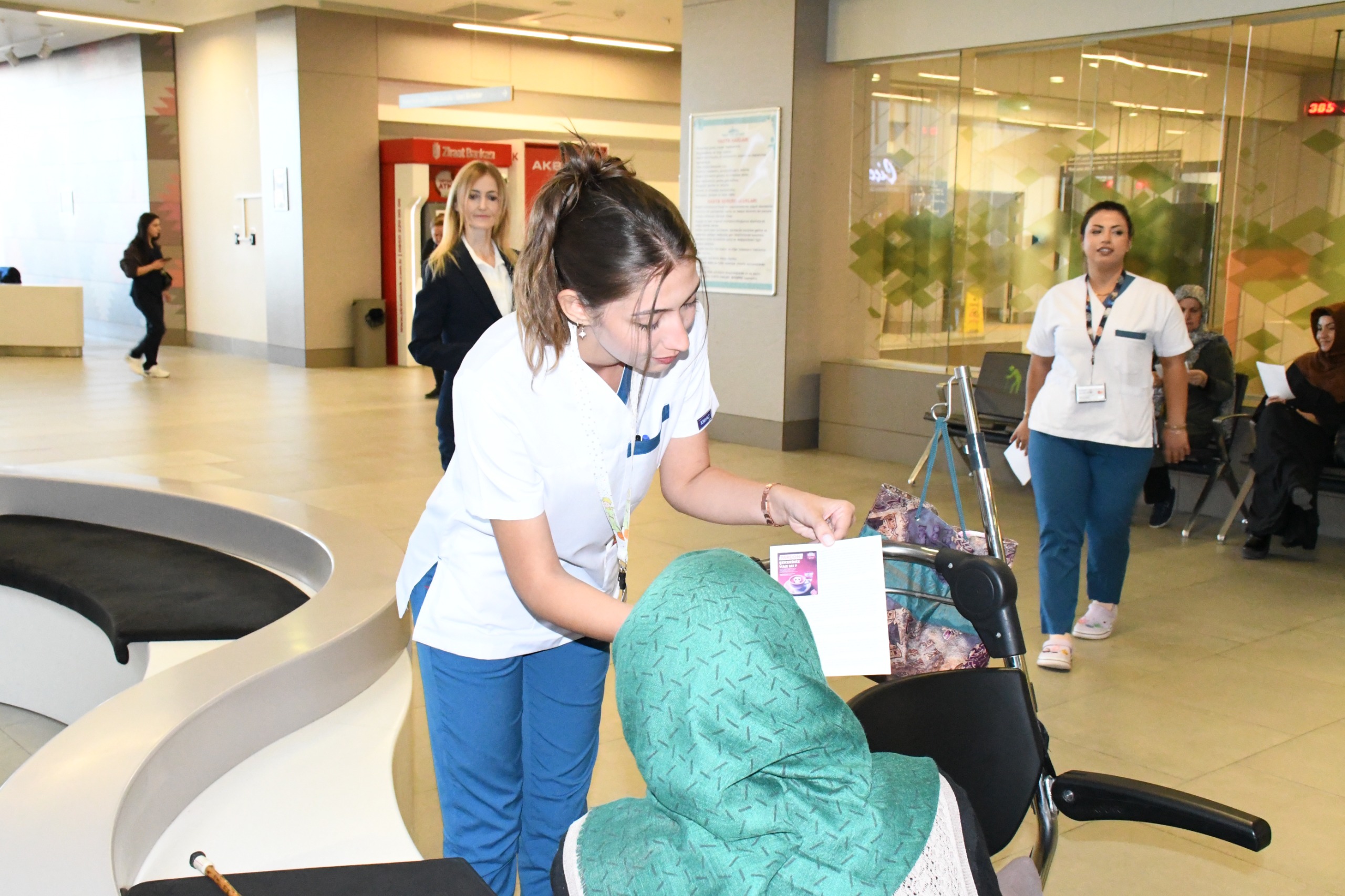 YOZGAT ŞEHİR HASTANESİ’NDEN “ŞEKERE DİKKAT” ETKİNLİĞİ
