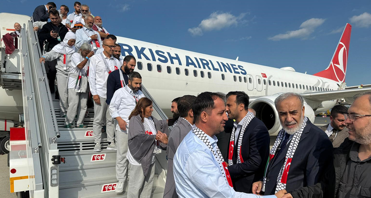 ÖZGÜRLÜK FİLOSU’NDAKİ 94 AKTİVİST TÜRKİYE’YE GETİRİLDİ 