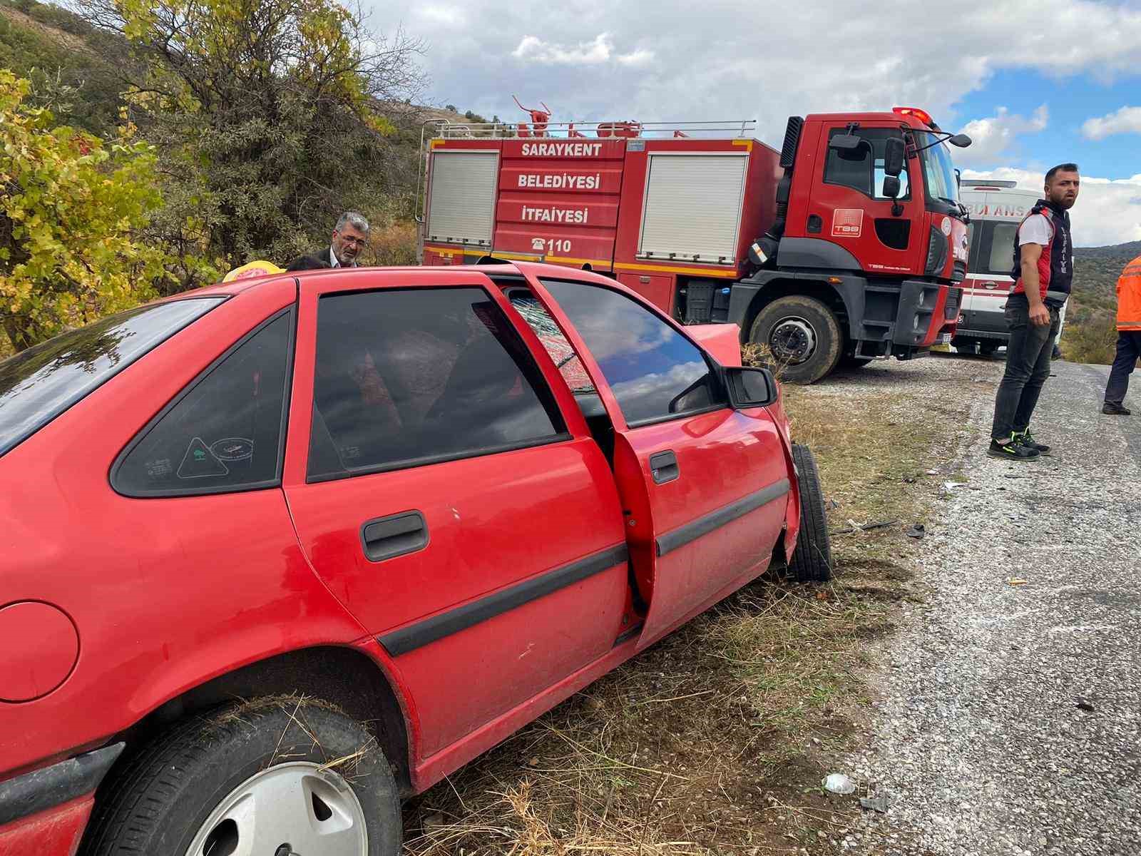 YOZGAT’TA TRAFİK KAZASI: 1 ÖLÜ, 2 YARALI 