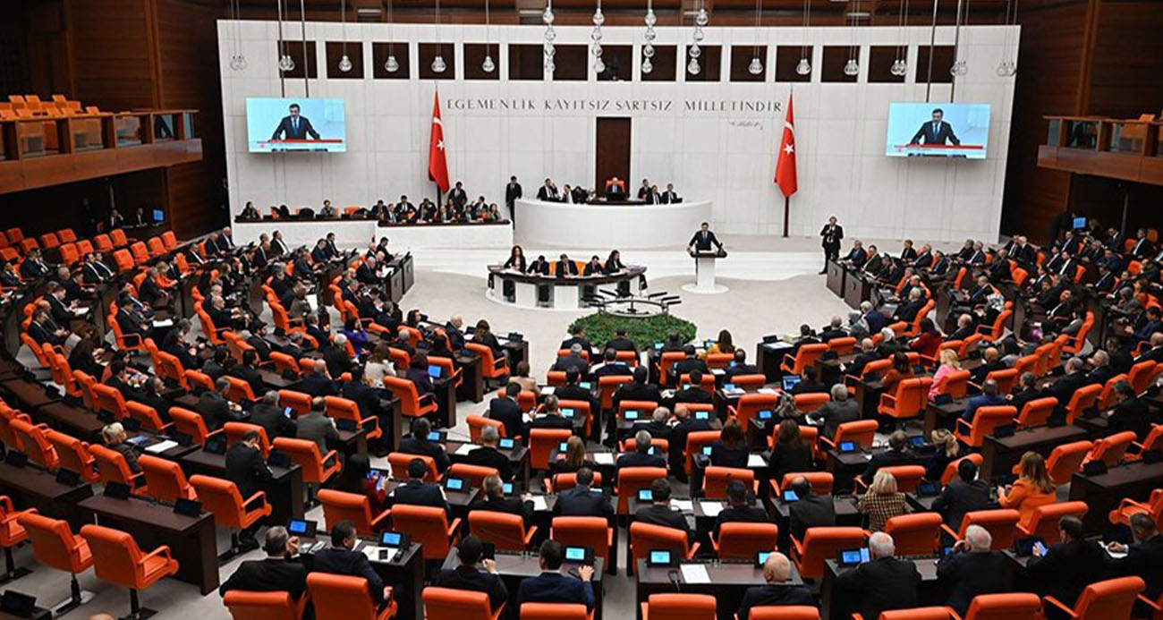TBMM GENEL KURULU ÇALIŞMALARINA 1 HAFTA ARA VERECEK