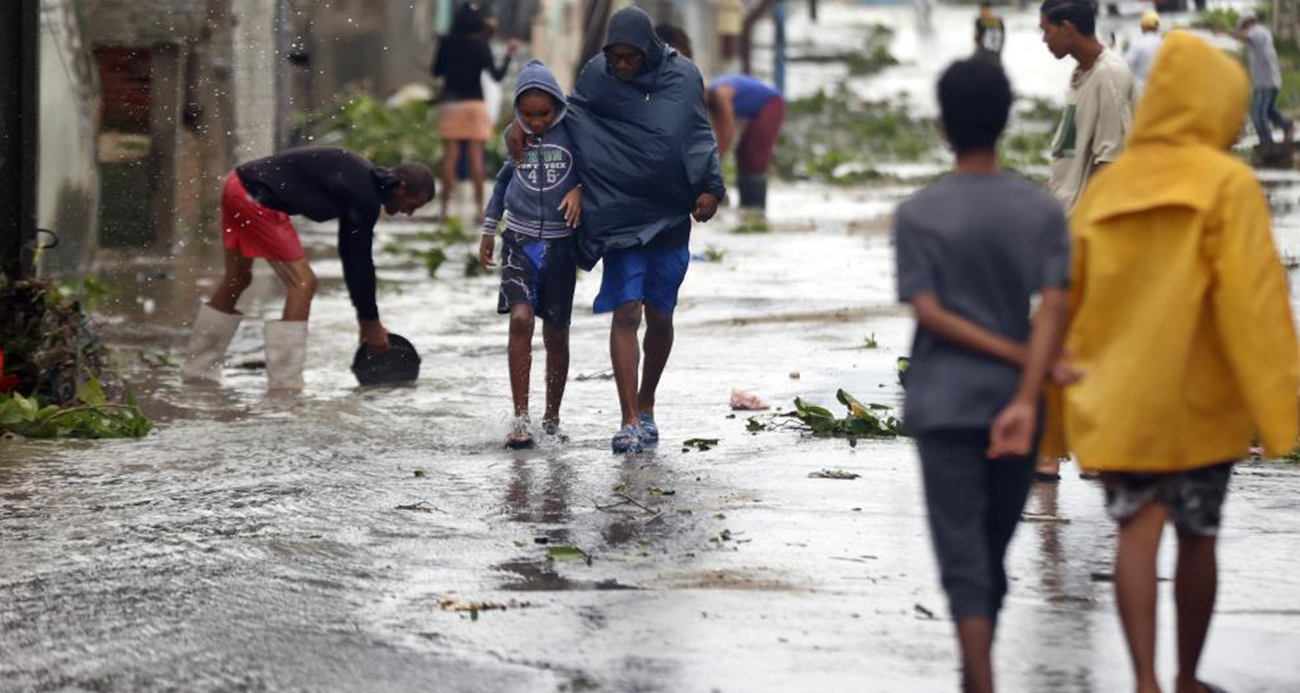 KARAYİPLER'İ VURAN MELİSSA KASIRGASINDA CAN KAYBI 34'E YÜKSELDİ