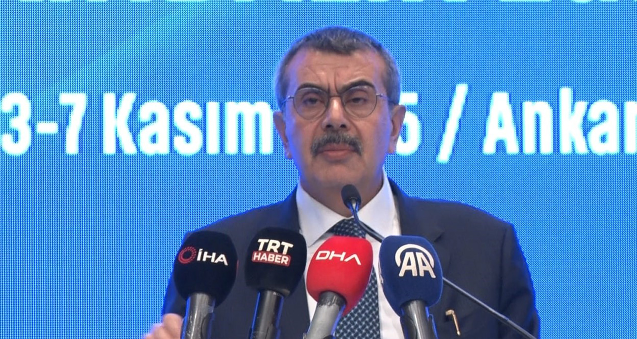 BAKAN TEKİN: &QUOT;45 FARKLI ÜLKEDE 2 BİN 785 BURSİYERİMİZ VAR&QUOT; 