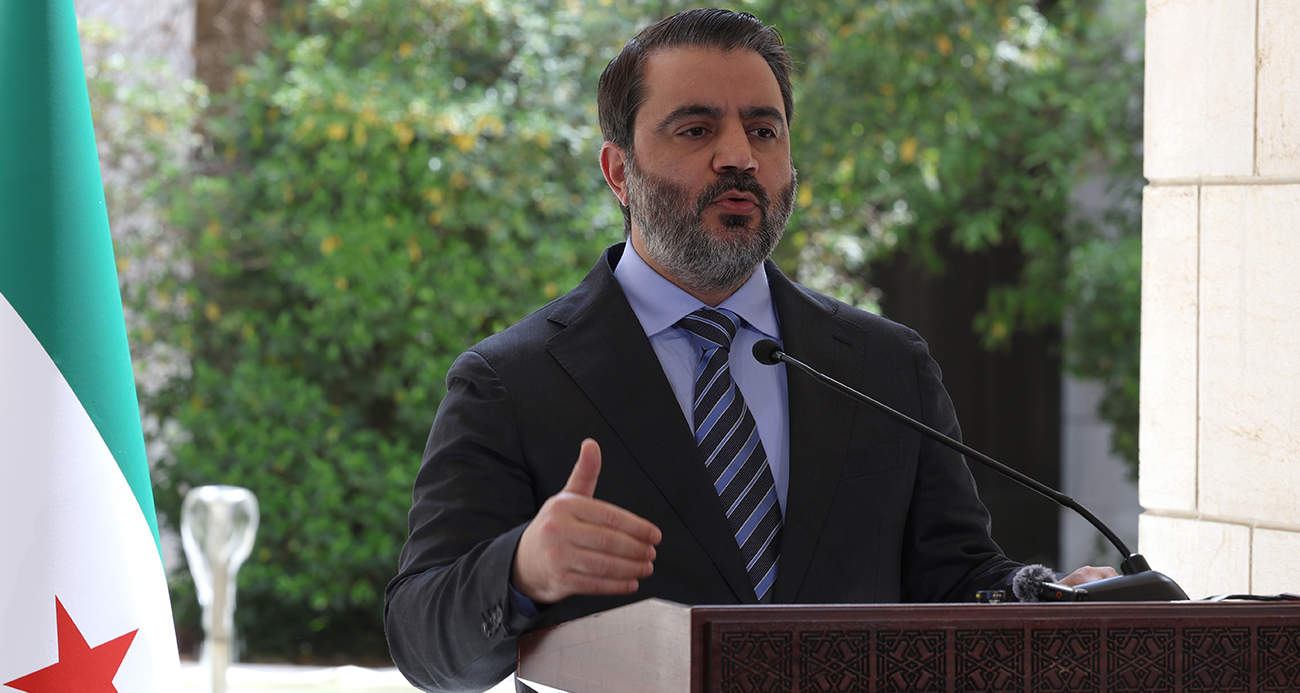 SURİYE&#039;DE ESAD REJİMİ KARŞITI 21 DİPLOMAT GÖREVLERİNE İADE EDİLDİ 