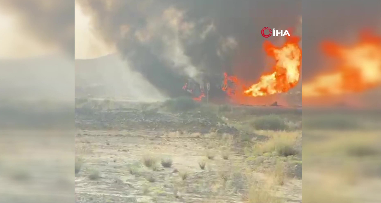 PAKİSTAN’DA YOLCU OTOBÜSÜ İLE LPG TANKERİ ÇARPIŞTI: 5 ÖLÜ, 4 YARALI