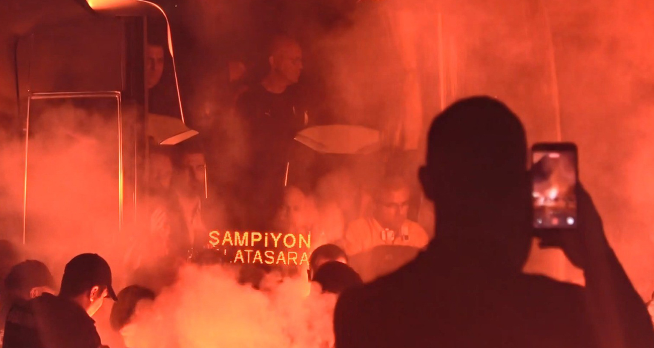 GALATASARAY, KOCAELİ’DE COŞKUYLA KARŞILANDI 