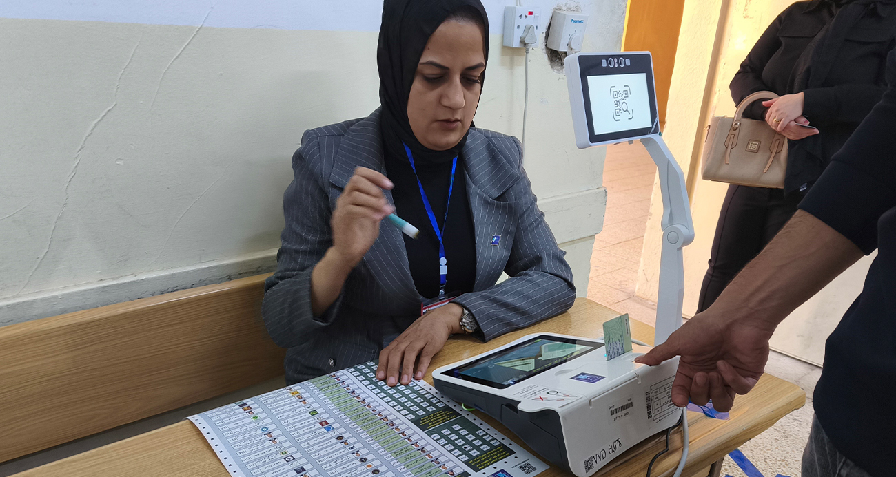 IRAK’TA GENEL SEÇİM İÇİN DÜZENLENEN ÖZEL OYLAMAYA KATILIM YÜZDE 82,42 OLDU