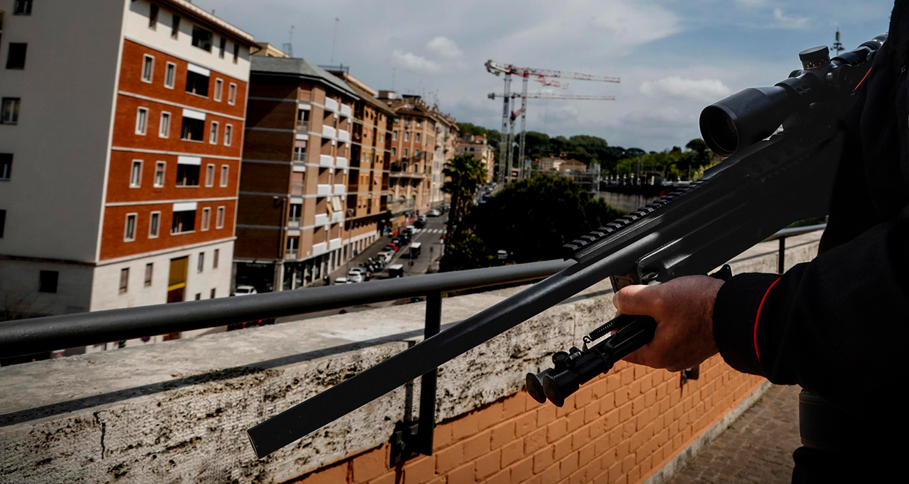 İTALYA, SARAYBOSNA’DA BULUNAN "SAVAŞ TURİSTİ" İTALYANLARIN BELİRLENMESİ İÇİN SORUŞTURMA BAŞLATTI