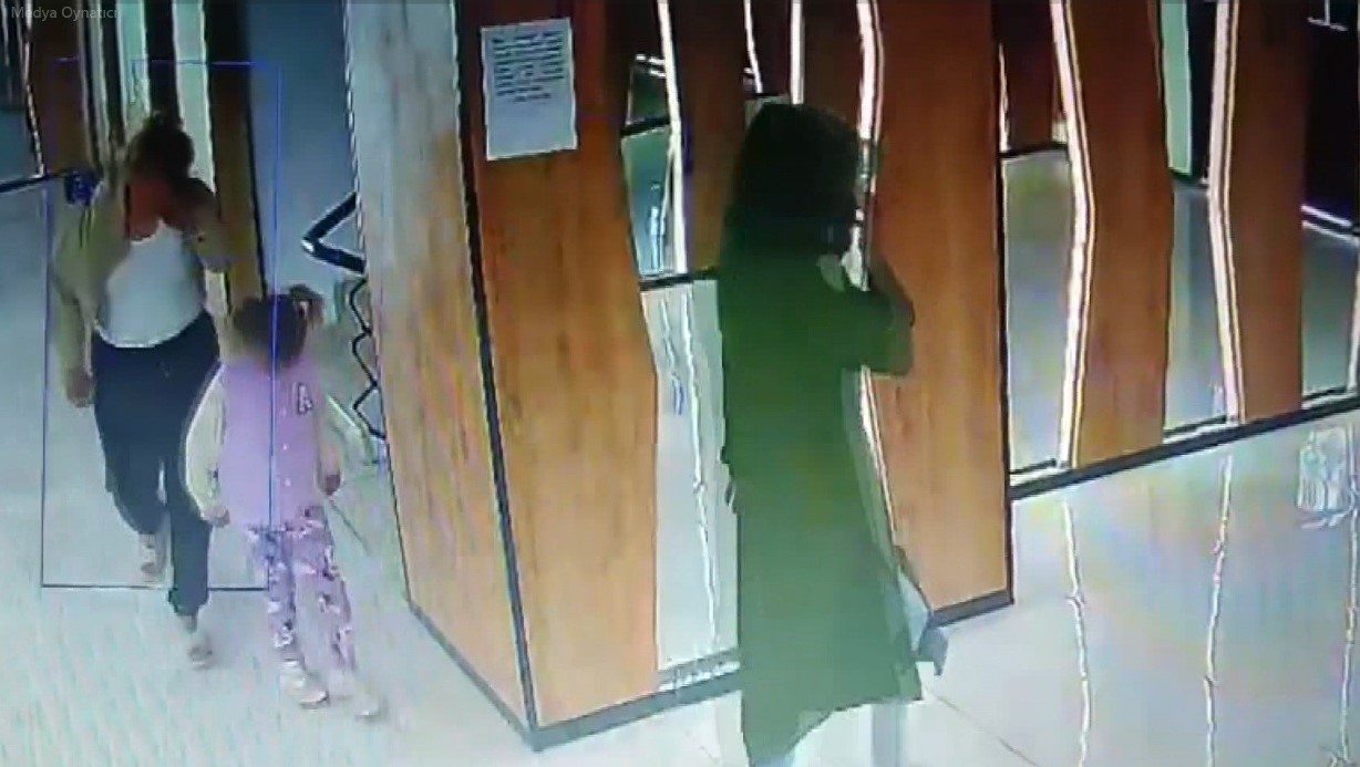 MERSİN’DE BİR EVE GİREN HIRSIZLAR 1 MİLYON DEĞERİNDE ALTIN VE ZİYNET EŞYASI ÇALDI