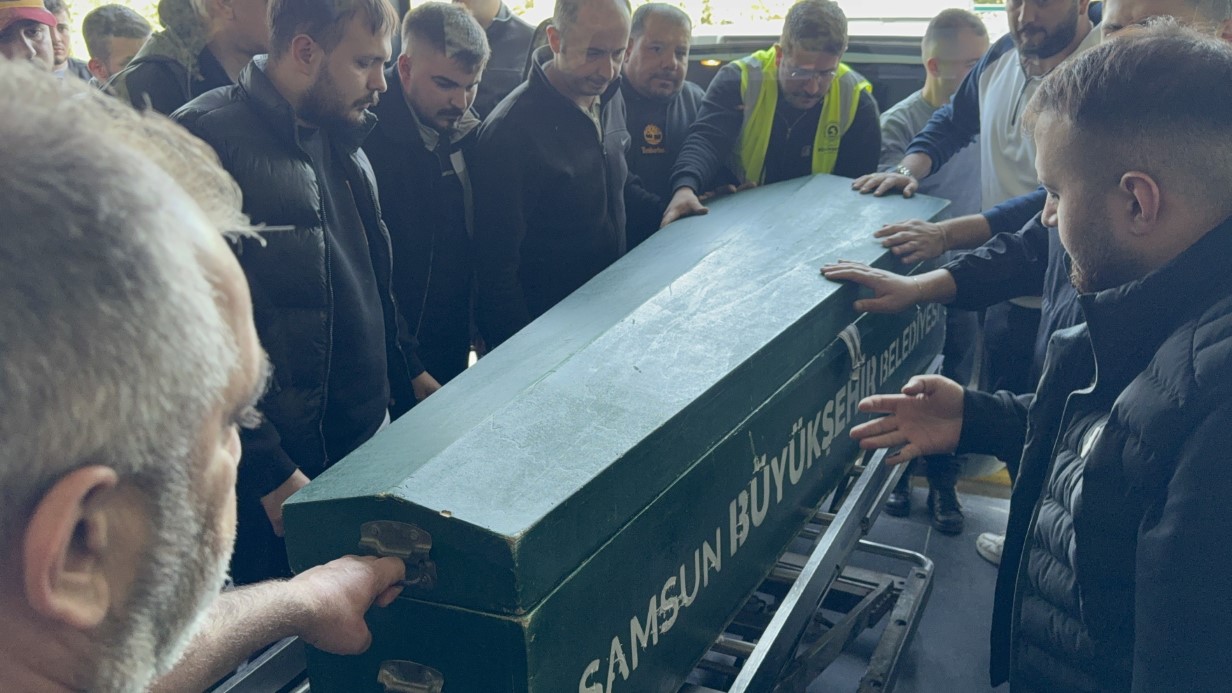 AKADAŞLAR ARASINDAKİ ŞAKALAŞMADA 24 YAŞINDAKİ GENÇ HAYATINI KAYBETTİ