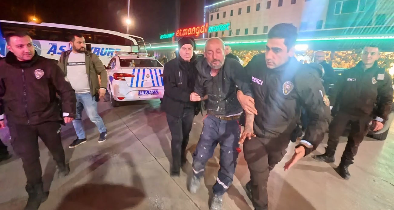 "GÖZÜM GÖRMÜYOR NEREDEYİM BEN?" DEDİ, GÖZÜNÜ KARAKOLDA AÇTI