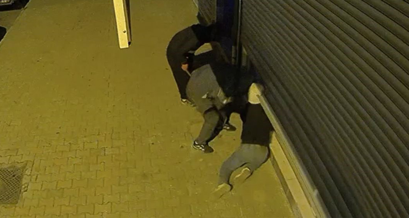 BAŞAKŞEHİR’DE KLİMA HIRSIZLIĞI KAMERADA 