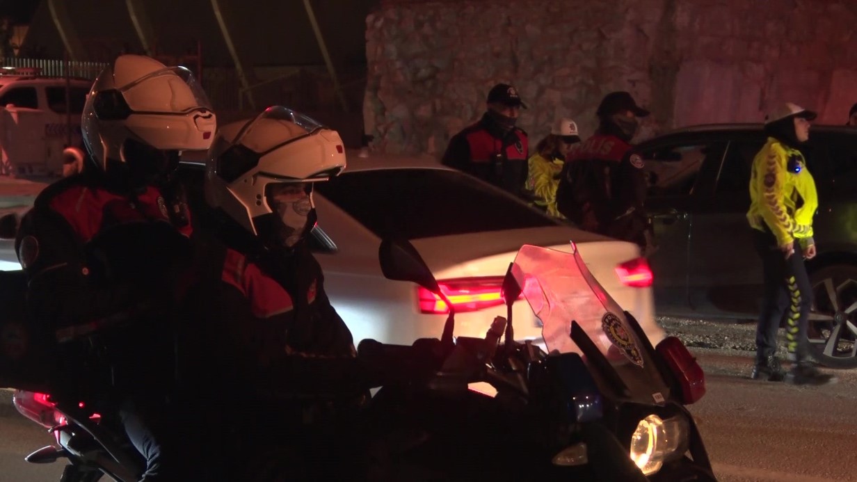 İZNİK’TE PAPA ALARMI: 2 BİN 300 POLİS GÖREV YAPACAK 