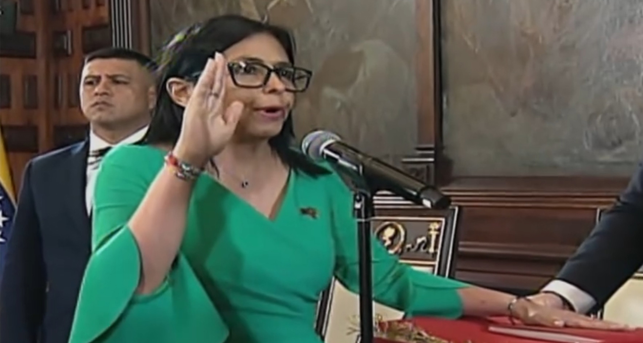 DELCY RODRİGUEZ, VENEZUELA'NIN GEÇİCİ DEVLET BAŞKANI OLARAK YEMİN ETTİ 