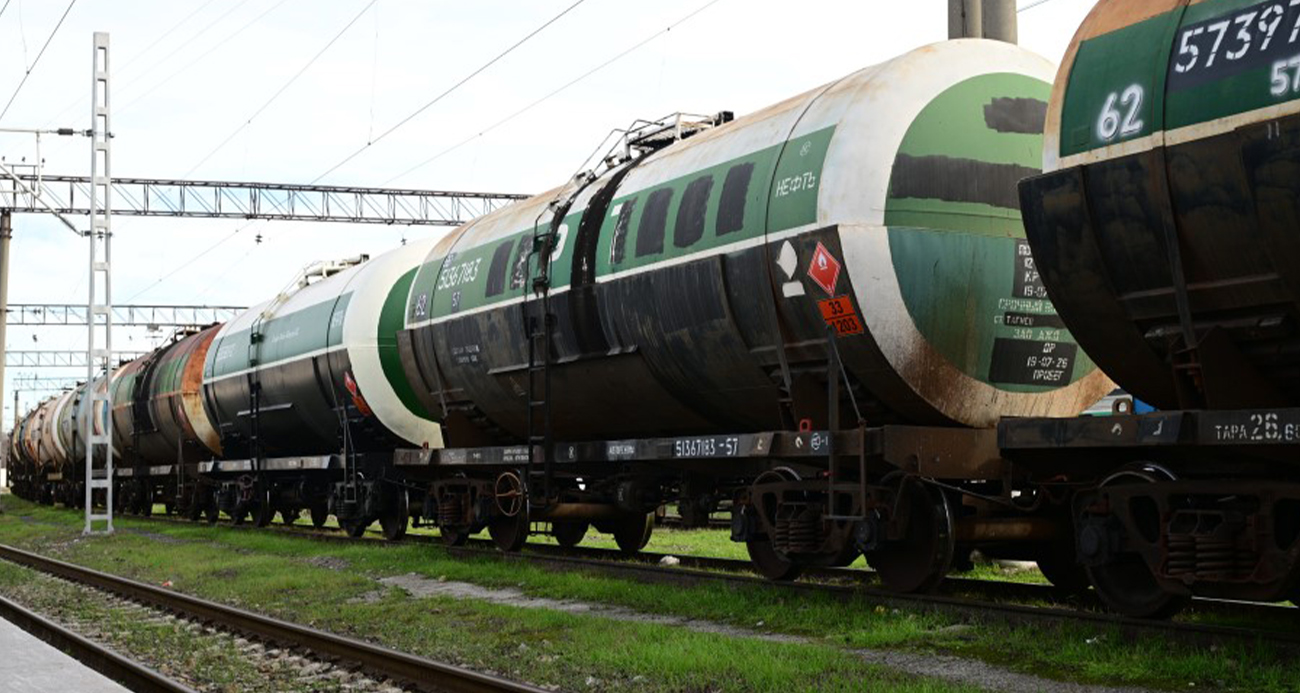 AZERBAYCAN’DAN ERMENİSTAN’A 979 TONLUK BENZİN SEVKİYATI