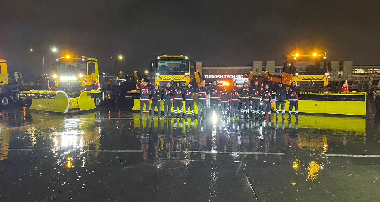 SABİHA GÖKÇEN HAVALİMANI’NDA KAR TEDBİRLERİ