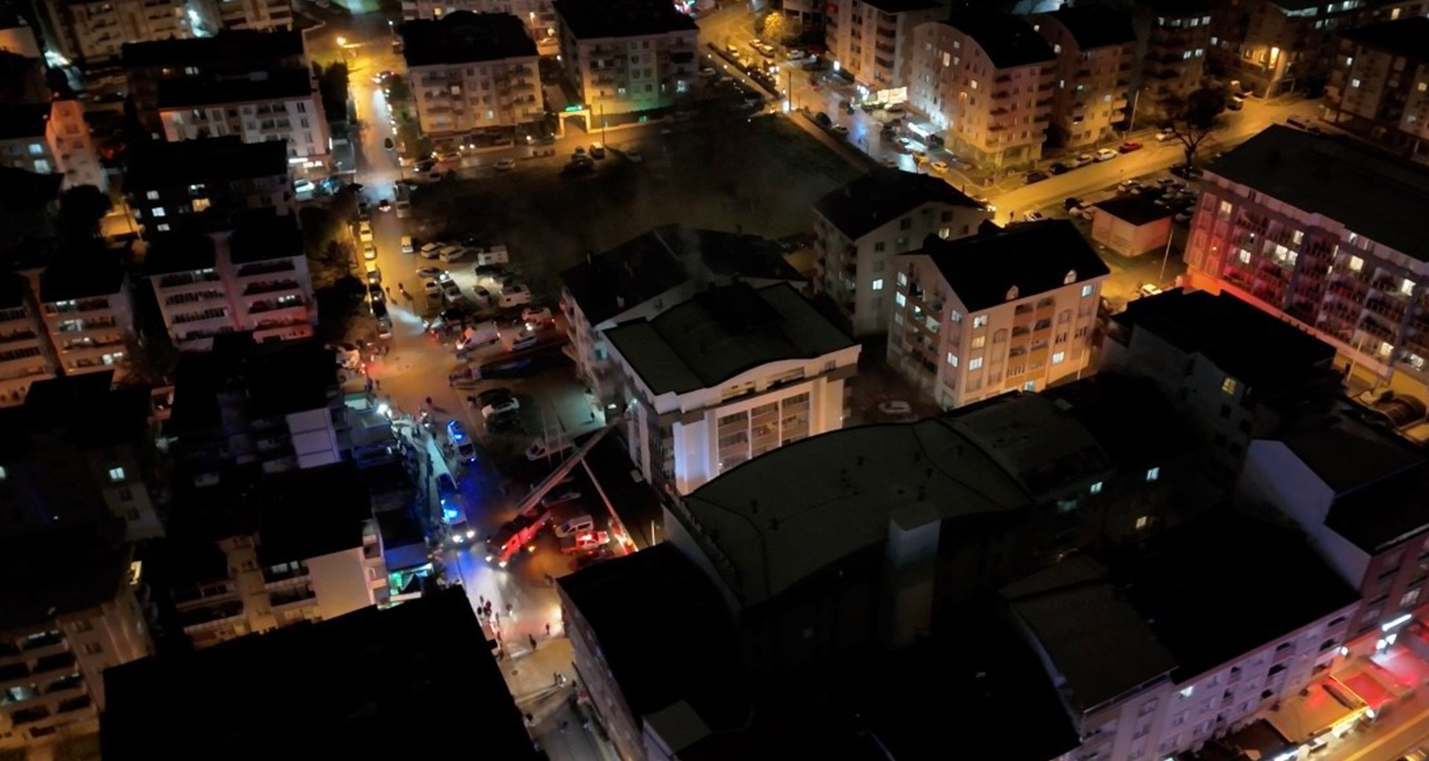 BURSA’DA OTEL YANGINI KONTROL ALTINA ALINDI: 7 KİŞİ YARALANDI 