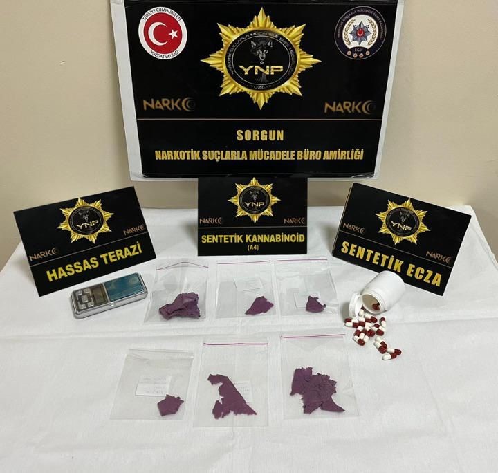 YOZGAT EMNİYETİ, UYUŞTURUCU MADDEYE GEÇİT VERMEDİ 