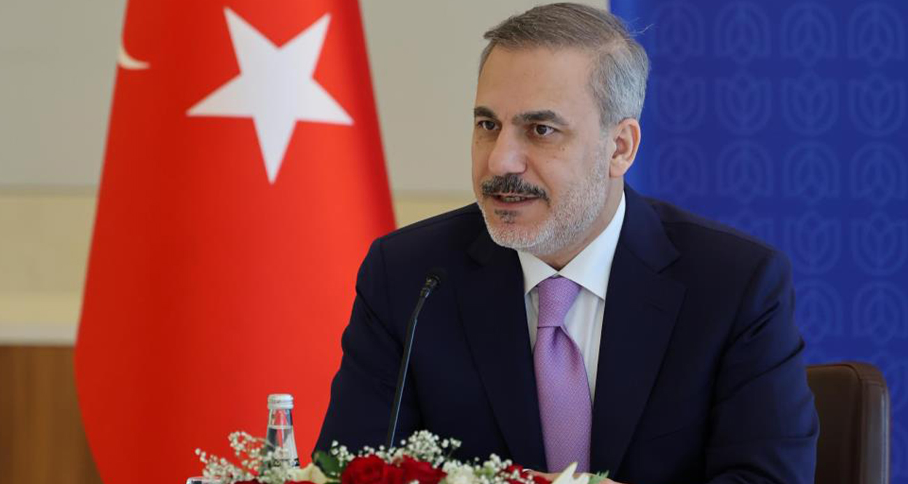 DIŞİŞLERİ BAKANI FİDAN, İRANLI MEVKİDAŞI İLE TELEFONDA GÖRÜŞTÜ 