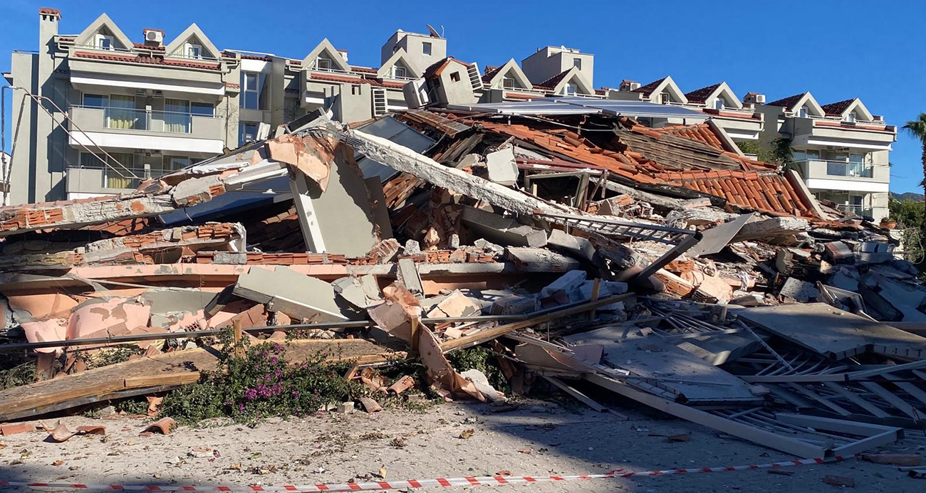 MARMARİS’TE GÜÇLENDİRME ÇALIŞMASI YAPILAN APART OTEL ÇÖKTÜ 