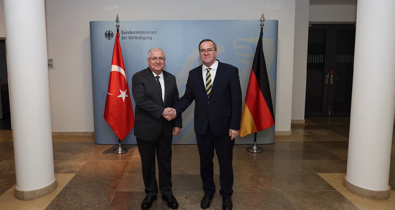 MİLLİ SAVUNMA BAKANI GÜLER, ALMANYA SAVUNMA BAKANI PİSTORİUS İLE BİR ARAYA GELDİ