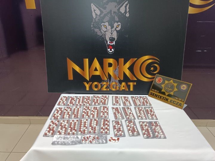 YOZGAT EMNİYETİ UYUŞTURUCUYA GEÇİT VERMİYOR 
