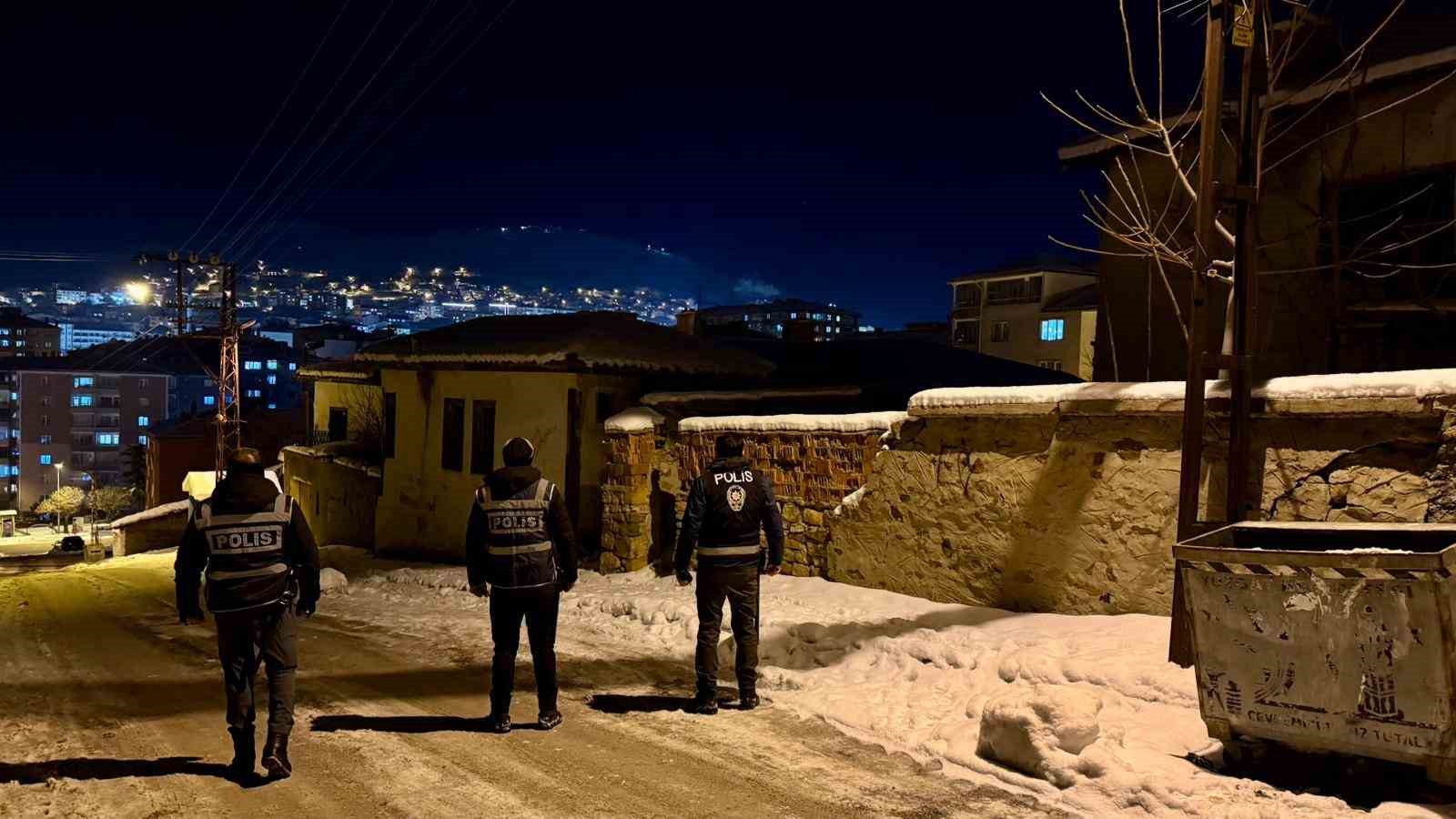 YOZGAT’TA GÜVENLİ MÜDAHALE TİMİ GÖREV BAŞINDA 