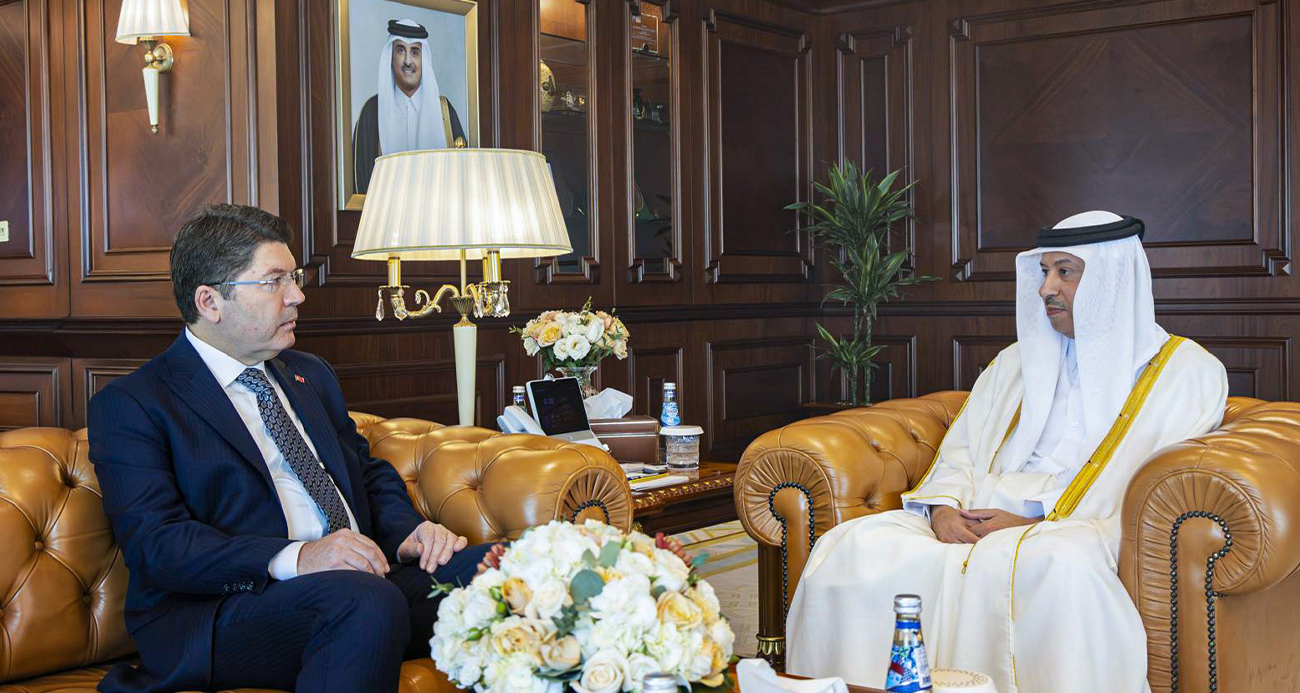 ADALET BAKANI TUNÇ, KATAR BAŞSAVCISI VE YÜKSEK YARGI BAŞKANIYLA BİR ARAYA GELDİ 