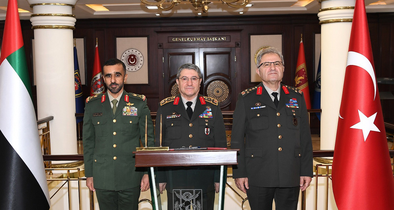 GENELKURMAY BAŞKANI BAYRAKTAROĞLU, BİRLEŞİK ARAP EMİRLİKLERİ KARA KUVVETLERİ KOMUTANI AL HALLAMİ’Yİ KABUL ETTİ 