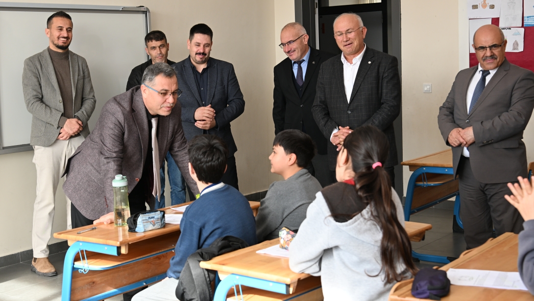 SORGUNDA 100.YIL ÖĞRENCİLERİ SÖMESTR TATİLİNİ VERİMLİ GEÇİRİYOR