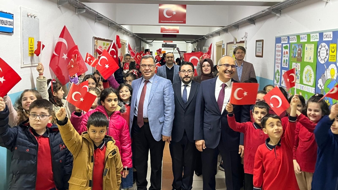 YOZGAT’TA İKİNCİ DÖNEM ZİLİ ÇALDI VE ÖĞRENCİLER DERS BAŞI YAPTI