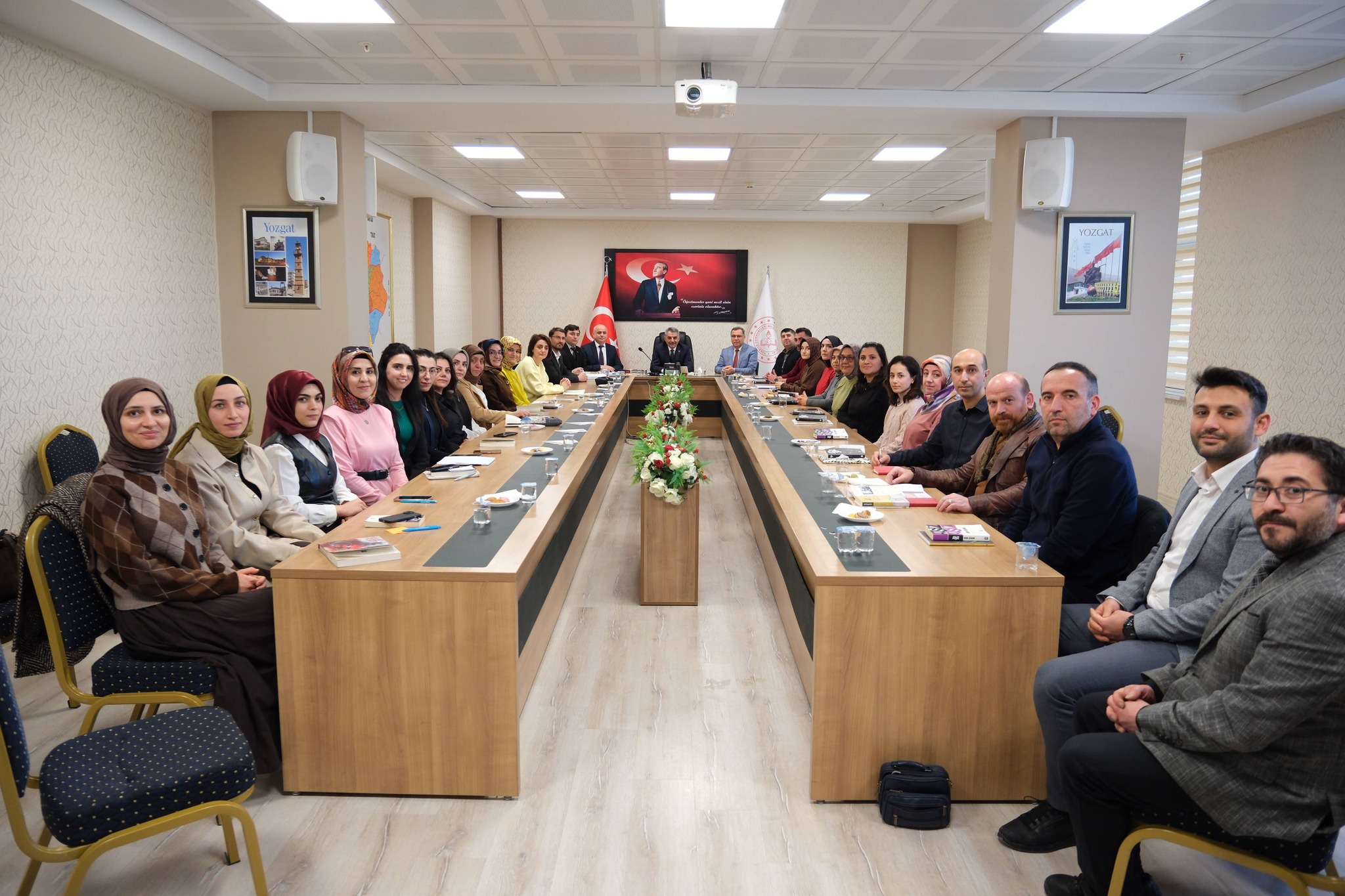 ÖĞRETMENLERE NEFES PROJESİ KAPSAMINDA ‘TAŞRA ve ROMAN’ SEMİNERİ