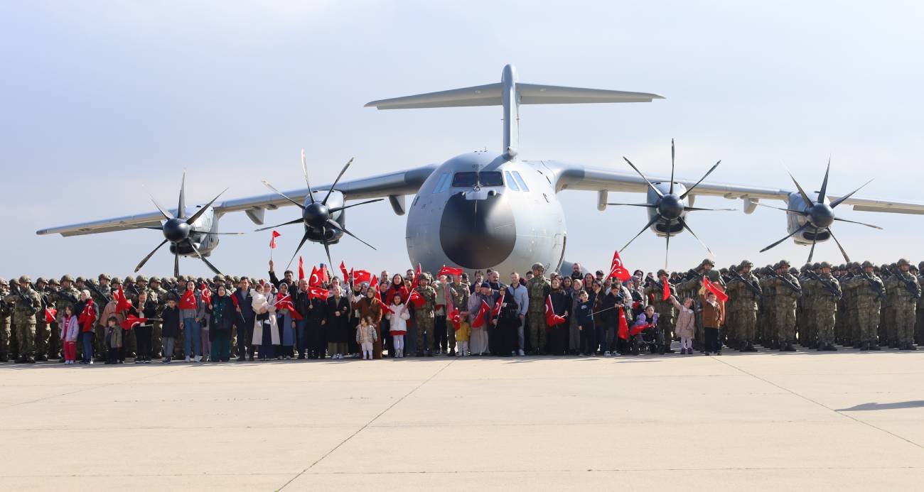 ALMANYA’DA YAPILACAK NATO TATBİKATI İÇİN MEHMETÇİKLER YOLA ÇIKTI 