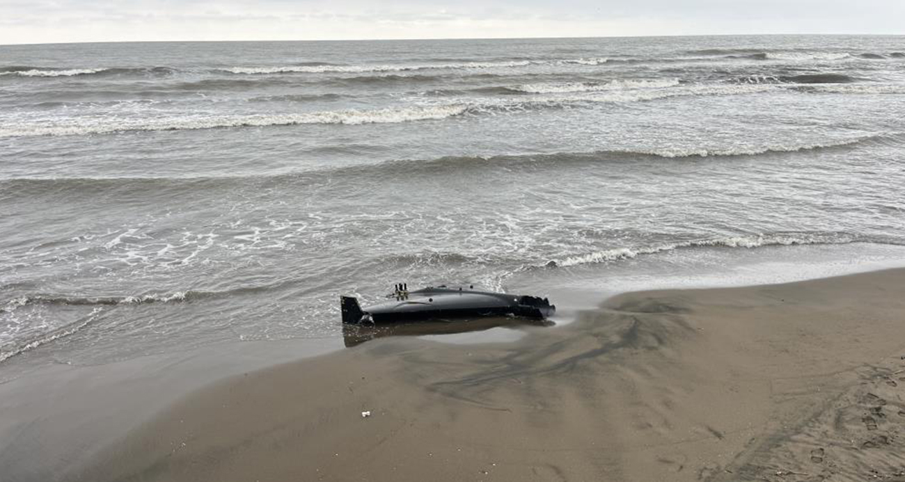 ORDU’DA SAHİLDE İNSANSIZ HAVA ARACI PARÇASI BULUNDU 