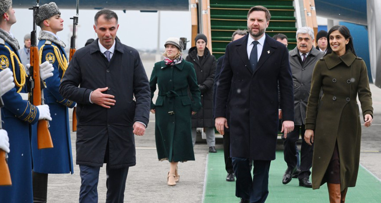 ABD BAŞKAN YARDIMCISI VANCE, AZERBAYCAN'DA 