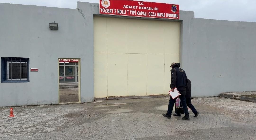 FETÖ ÜYESİ FİRARİ HÜKÜMLÜ YAKALANDI 