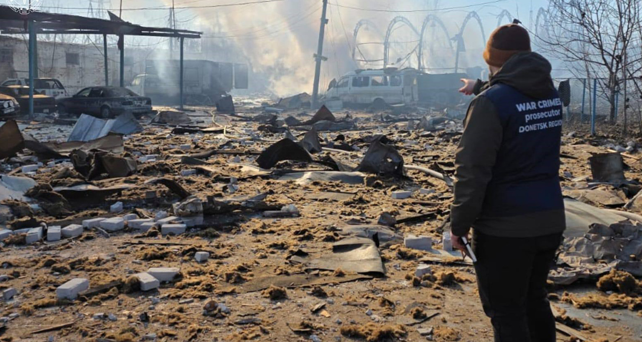 RUSYA’DAN SLOVİANSK’A HAVA SALDIRISI: 2 ÖLÜ, 16 YARALI 