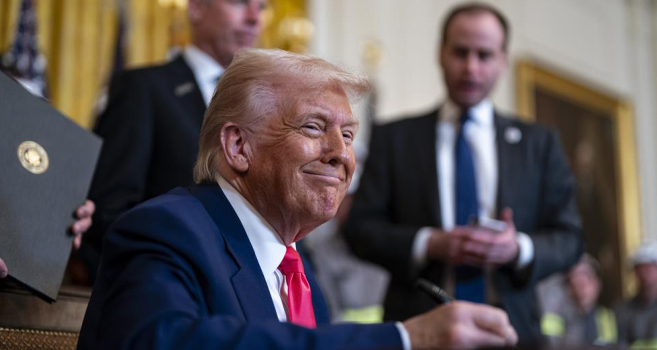 FBI'A AİT BELGEDE TRUMP’IN 2006’DA EPSTEİN İLE İLGİLİ OLARAK POLİSİ ARADIĞI İDDİASI 