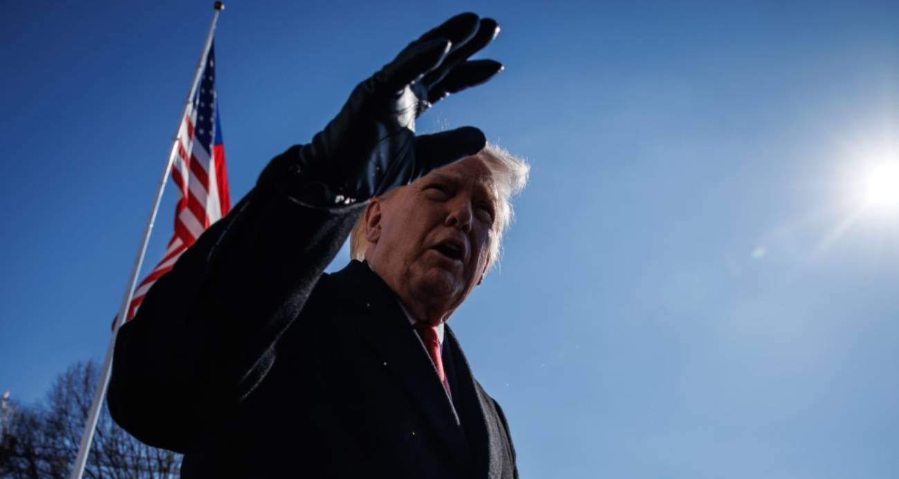 TRUMP: &QUOT;İRAN’DA REJİM DEĞİŞİKLİĞİ EN İYİ SENARYO GİBİ GÖRÜNÜYOR&QUOT; 