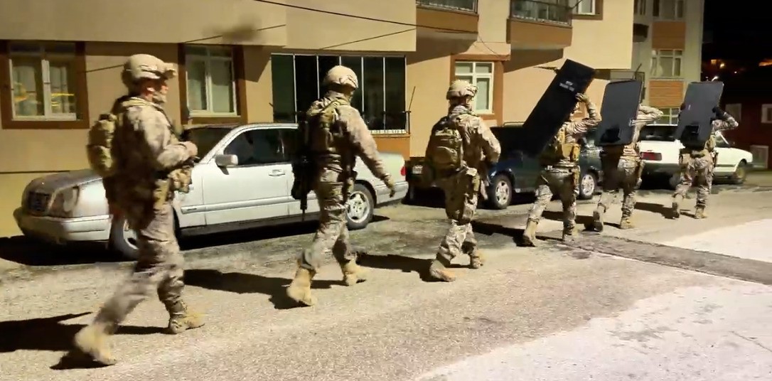 YOZGAT’TA UYUŞTURUCU OPERASYONU: 4 GÖZALTI 