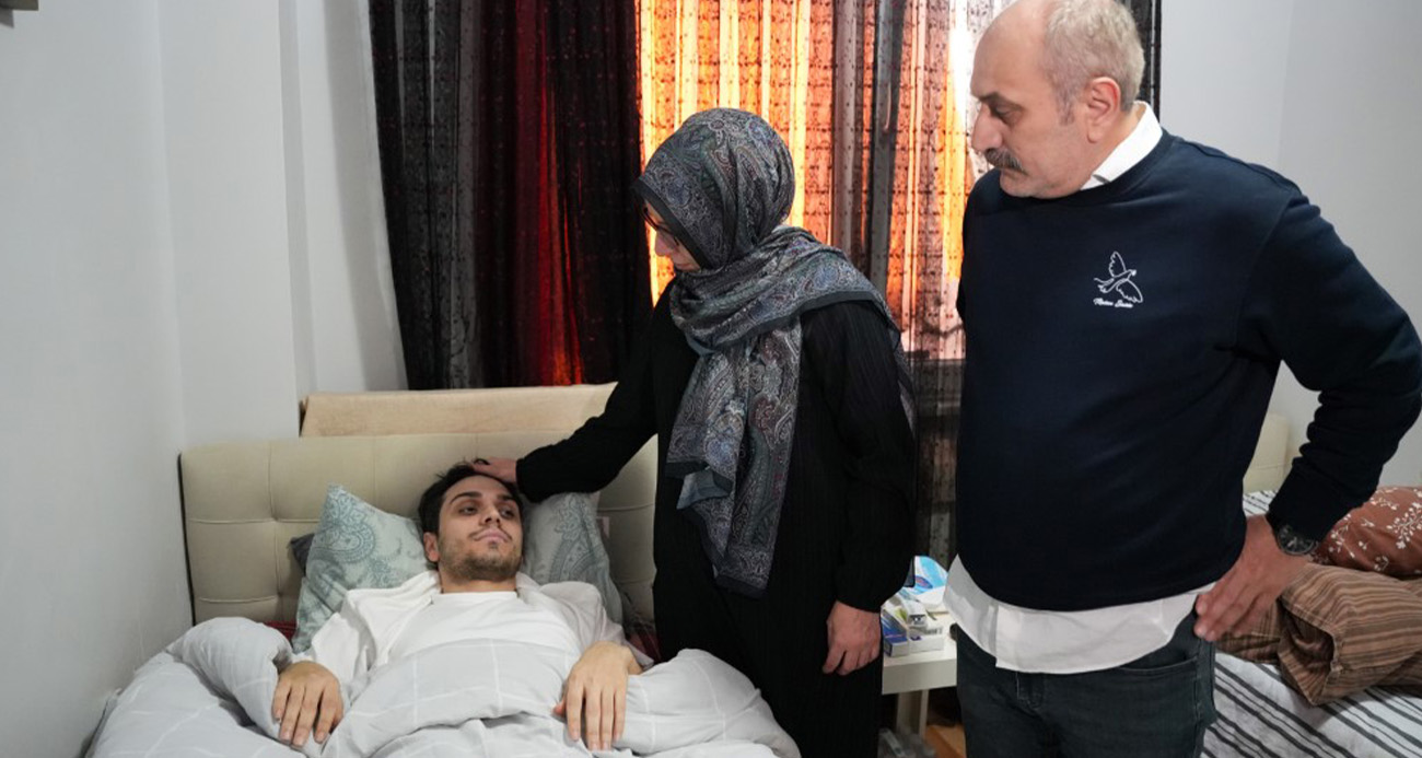 BAĞCILAR’DA METRO ÇIKIŞI BIÇAKLANAN OĞUZHAN ÇÖPÜR’ÜN AİLESİNE TEHDİT MESAJLARI ATILDIĞI ORTAYA ÇIKTI