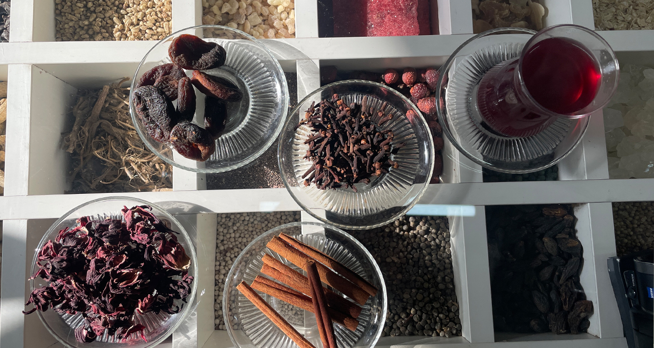 HEM ACIKTIRMAYAN HEM SUSATMAYAN LEZZET: RAMAZAN ŞERBETİ 