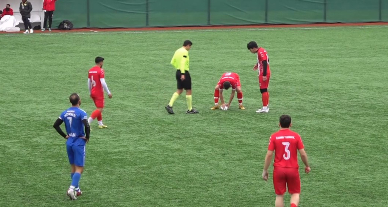 MAÇ ESNASINDA TOP ÇARPAN MARTI, KALP MASAJIYLA HAYATA DÖNDÜ 