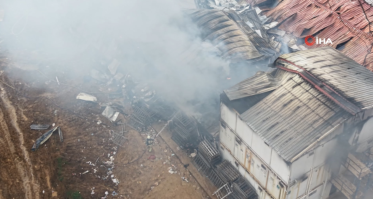 TUZLA’DA İŞÇİ KONTEYNERLERİNDE YANGIN: 7 YARALI