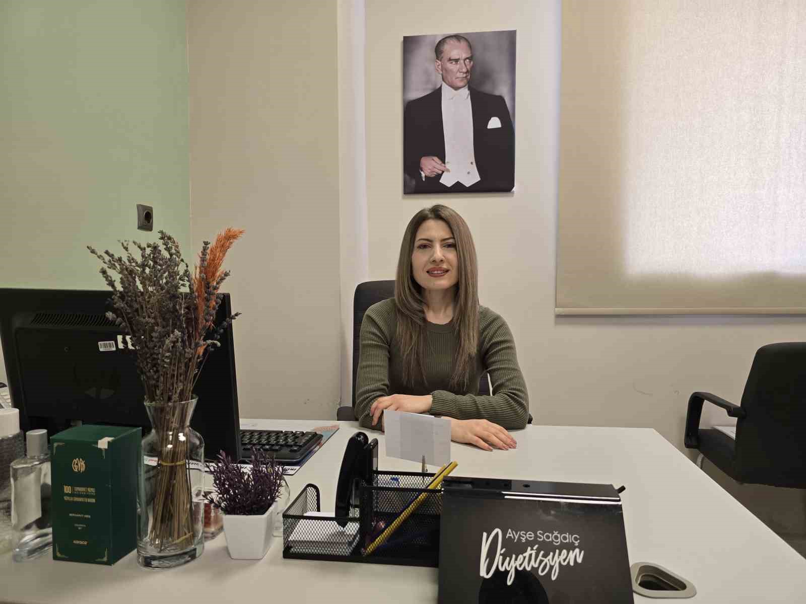 RAMAZAN’DA MİDEYİ YORMADAN HEM RUHSAL HEM FİZİKSEL DİNLENME MÜMKÜN