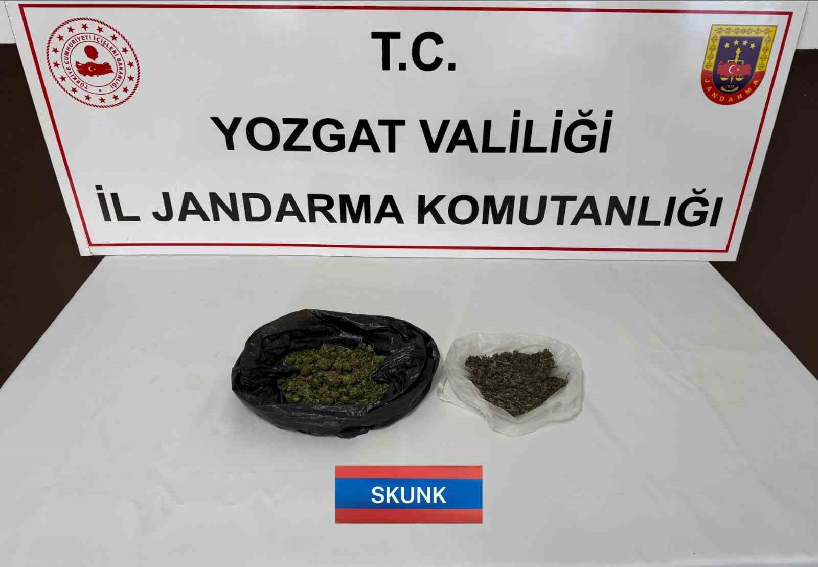 YOZGAT’TA JANDARMA EKİPLERİ UYUŞTURUCUYLA MÜCADELEYİ SÜRDÜRÜYOR 