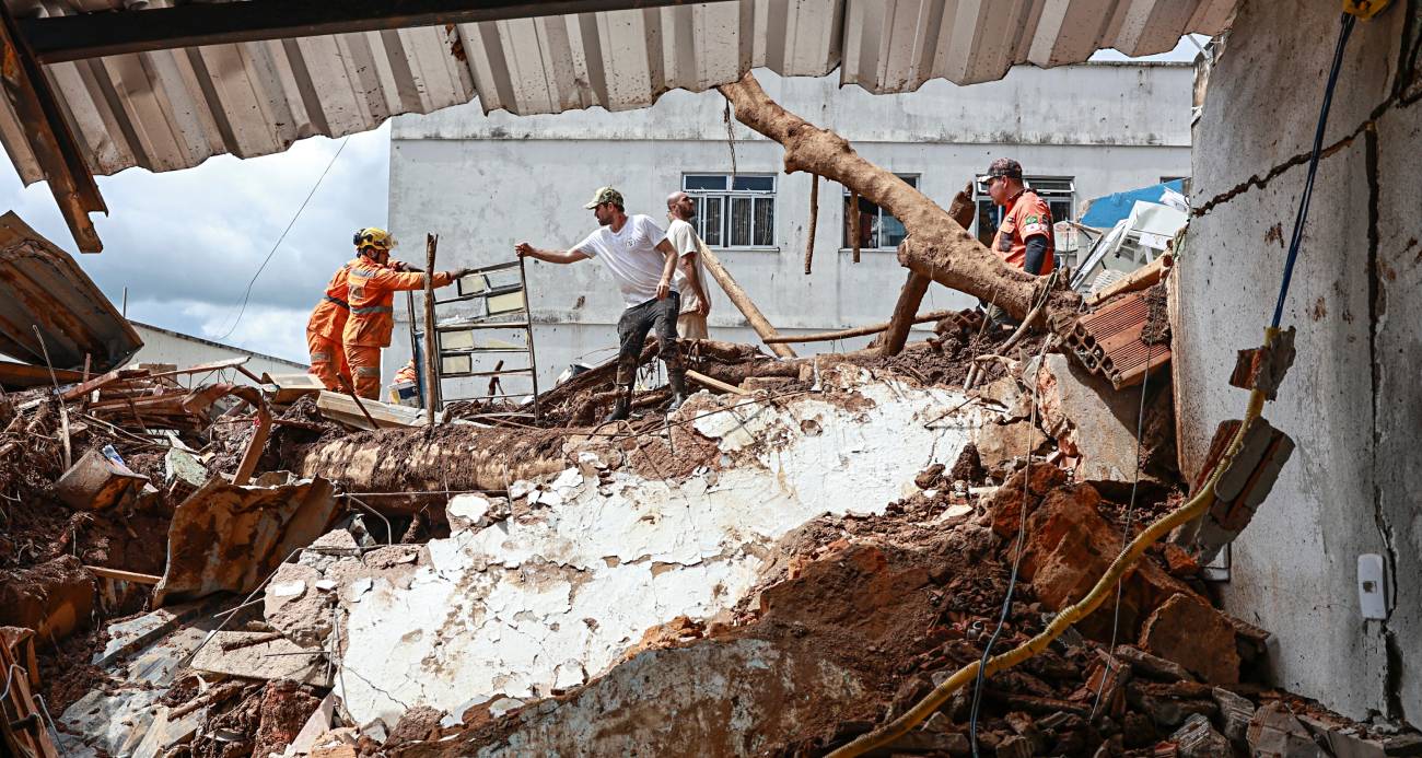 BREZİLYA'DAKİ SEL VE TOPRAK KAYMALARINDA CAN KAYBI 59'A YÜKSELDİ